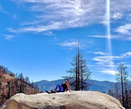 Finisher Feature - Suzie Zaragosa: Courage through Hiking